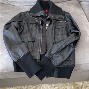 5|48 women’s leather jacket medium (off fifth)